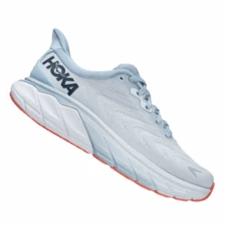 HOKA Arahi 6 Running Shoe - Women's