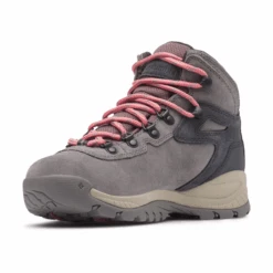 Columbia Newton Ridge Plus Waterproof Amped Hiking Boot - Women's