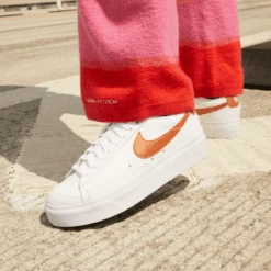 Nike Blazer Low Platform Shoe - Women's -Nike Shop 1224208 800 auto