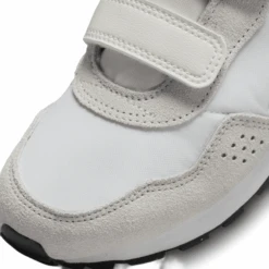 Nike MD Valiant Shoe - Kids' 17 Nike MD Valiant Shoe - Kids' -Nike Shop 1339297 800 auto