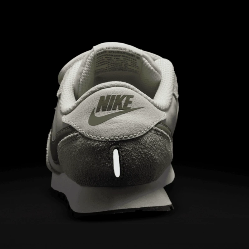 Nike MD Valiant Shoe - Kids' 9 Nike MD Valiant Shoe - Kids' - Image 7