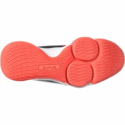 Nike Lebron Witness 5 Shoe - Men's