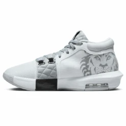 Nike Lebron Witness 8 Shoe - Youth -Nike Shop 1473437 800 auto